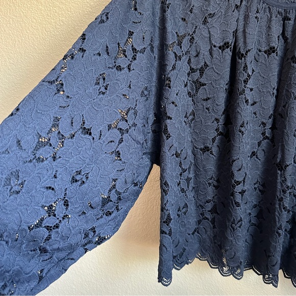 Free People Olivia Lace Top in Navy Sz M - Picture 4 of 11